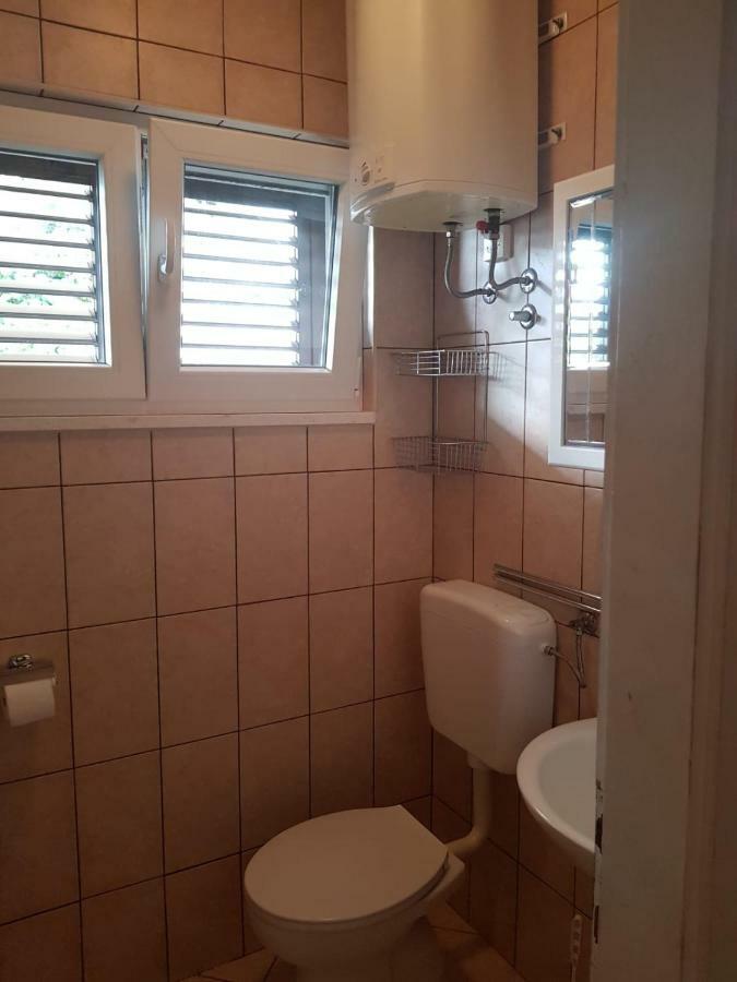 Apartman Nino Donji Okrug  Exterior foto